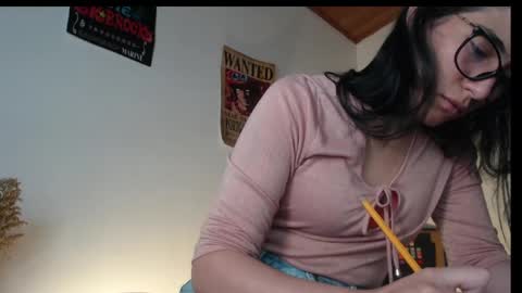 Snapshot of gaitan4 chatting on May 2026 12:37:01 AM gaitan4 online show from May 2026 12:37:01 AM
