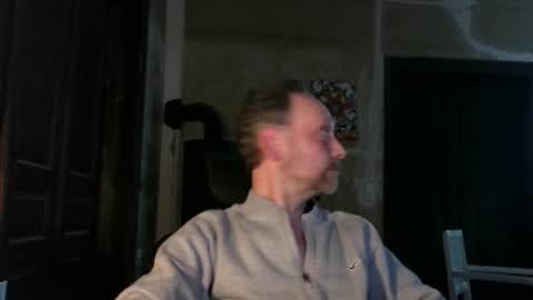 galadriel869 online show from April 2026 09:24:01 PM