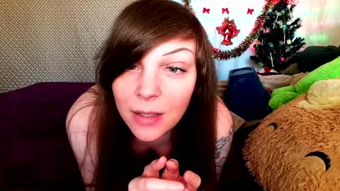 GamerGirlRoxy online show from December 2024 10:28:01 PM