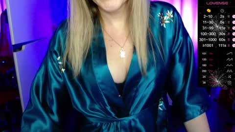 Snapshot of ganet469 chatting on January 2025 09:40:01 PM Janette online show from January 2025 09:40:01 PM