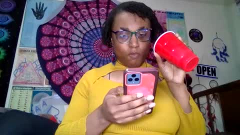 Snapshot of gardeniaspear chatting on April 2026 07:02:02 AM Gardenia online show from April 2026 07:02:02 AM