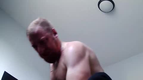 garrettandamy online show from April 2026 10:01:02 PM