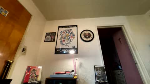 marvin pumpt online show from December 2025 07:09:01 PM