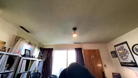 marvin pumpt online show from December 2025 07:21:01 PM