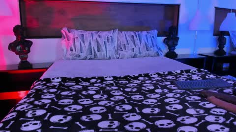  Usagi  online show from April 2026 02:22:02 AM