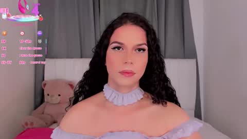 Vnecis Marn online show from December 2025 07:18:01 PM