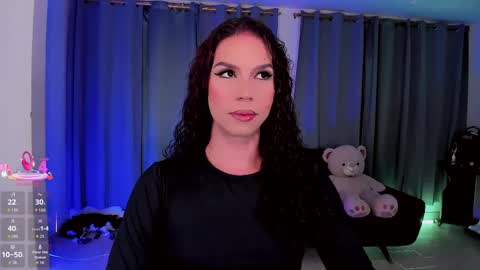 Snapshot of gatitavenecis1 chatting on June 2026 11:03:01 AM Vnecis Marn online show from June 2026 11:03:01 AM