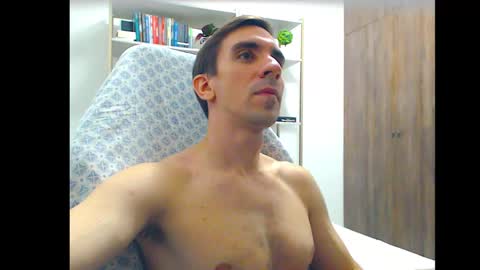 gatosarado23 online show from March 2025 05:01:01 AM