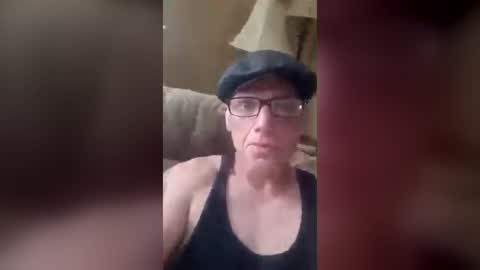 Snapshot of gavingooning chatting on July 2026 08:48:01 PM gavingooning online show from July 2026 08:48:01 PM
