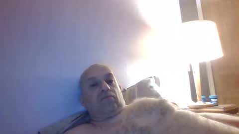 Snapshot of gay27400 chatting on February 2025 10:15:02 PM Gay38 online show from February 2025 10:15:02 PM