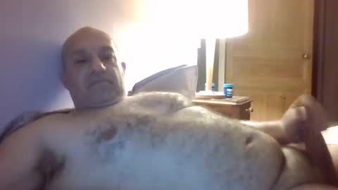 Snapshot of gay27400 chatting on February 2025 10:42:02 PM Gay38 online show from February 2025 10:42:02 PM