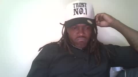 Snapshot of gcurvy35 chatting on November 2025 09:57:02 PM gcurvy35 online show from November 2025 09:57:02 PM