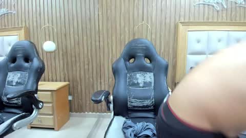 Gean Mclovin online show from May 2026 07:22:02 PM