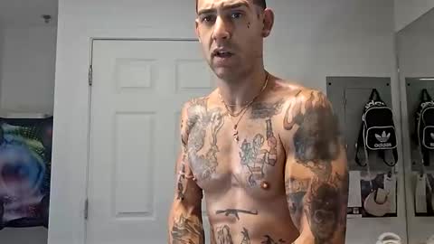 Zanecubano online show from October 2025 06:04:01 PM