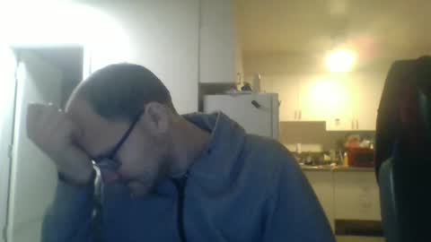 Snapshot of geekgamer41 chatting on April 2026 02:54:01 AM geekgamer41 online show from April 2026 02:54:01 AM
