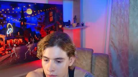 Gem Dominus online show from October 2025 01:37:01 AM