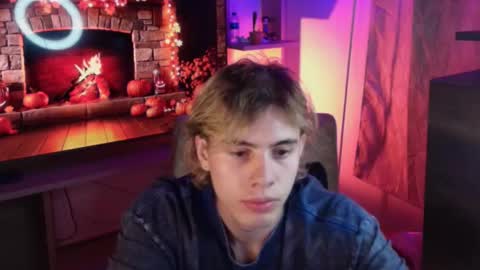 Gem Dominus online show from October 2025 02:13:01 AM