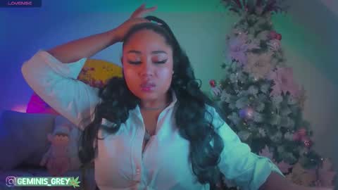 Geminis online show from December 2025 05:03:02 AM