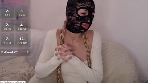 Lilith 3 online show from November 2025 08:20:01 PM