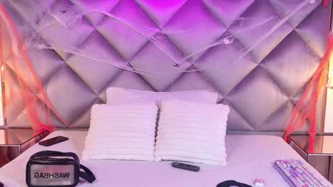 Maria  online show from October 2025 02:59:02 AM