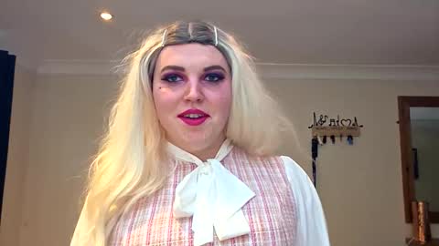 gemmaquinzel online show from November 2025 03:33:02 PM