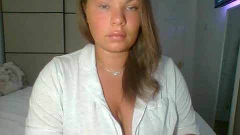 Snapshot of gemmarmalade chatting on June 2026 06:16:01 AM GEMMARMALADE online show from June 2026 06:16:01 AM