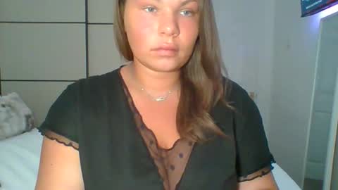 Snapshot of gemmarmalade chatting on June 2026 06:52:02 AM GEMMARMALADE online show from June 2026 06:52:02 AM