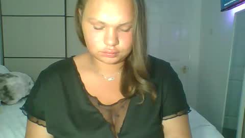 Snapshot of gemmarmalade chatting on June 2026 07:20:01 AM GEMMARMALADE online show from June 2026 07:20:01 AM