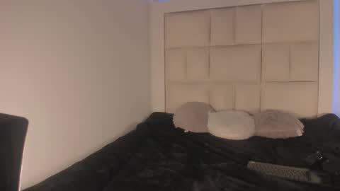 Genesis online show from December 2025 04:52:01 AM