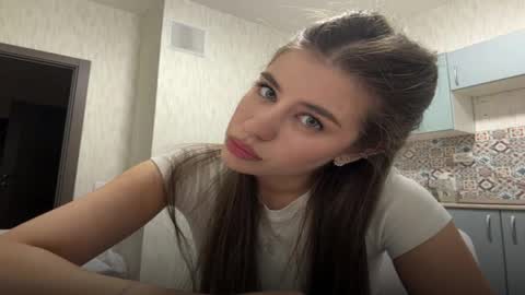 Snapshot of geniegrimmett chatting on March 2026 04:12:02 PM Megan online show from March 2026 04:12:02 PM
