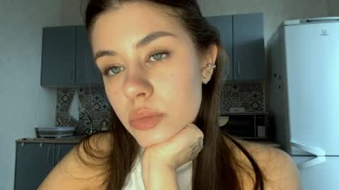 Snapshot of geniegrimmett chatting on April 2026 01:49:01 PM Megan online show from April 2026 01:49:01 PM