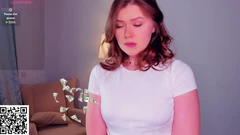 Emily online show from April 2026 09:50:02 PM