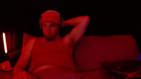 genitalwars online show from December 2025 01:11:01 AM