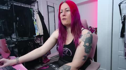 Genny Rock   and  online show from April 2026 05:40:02 PM