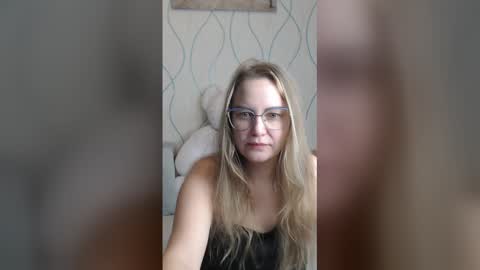 Alice online show from November 2025 03:06:01 AM