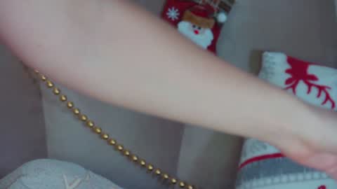 GentleRossi online show from December 2024 09:44:02 PM