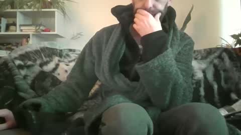 Snapshot of geon2xx chatting on September 2025 06:15:01 AM Geon online show from September 2025 06:15:01 AM