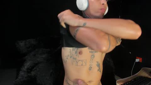 Snapshot of george_prince2 chatting on February 2026 09:41:01 PM independent model online show from February 2026 09:41:01 PM