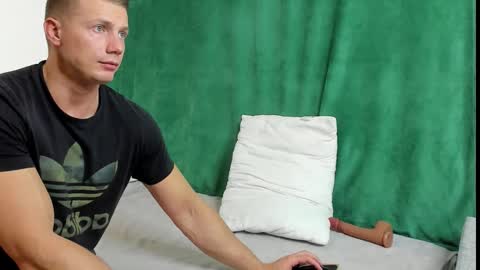 George my Fansly  online show from January 2025 04:24:01 PM