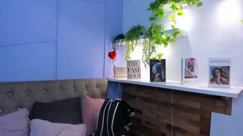 Georgina Coule online show from January 2026 12:18:01 PM