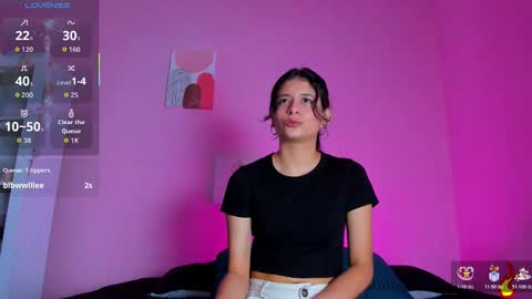 Snapshot of georgina_ferri_ chatting on November 2025 05:13:02 PM GEORGINA FERRI online show from November 2025 05:13:02 PM