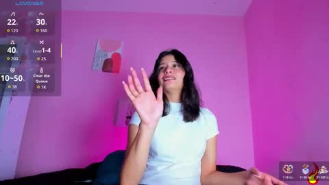 Snapshot of georgina_ferri_ chatting on November 2025 05:25:01 PM GEORGINA FERRI online show from November 2025 05:25:01 PM