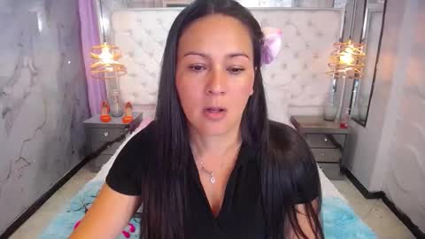 Georgina online show from September 2025 07:03:02 PM