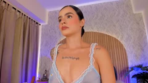 Kendal  online show from March 2026 11:50:02 AM