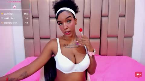 Georgina  online show from December 2025 08:15:01 PM