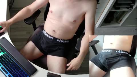 Snapshot of germinator33 chatting on October 2025 12:04:02 PM germinator33 online show from October 2025 12:04:02 PM