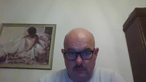 Snapshot of gernelecker chatting on October 2025 08:20:02 PM gernelecker online show from October 2025 08:20:02 PM