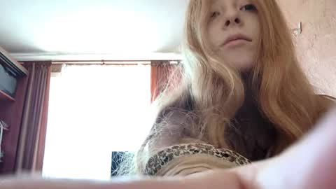 Snapshot of gertrudisturbe chatting on April 2026 01:17:01 AM Kate online show from April 2026 01:17:01 AM