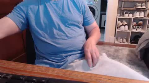 gethoggy online show from April 2026 02:37:01 PM