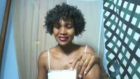 gggloria online show from November 2025 06:10:01 PM